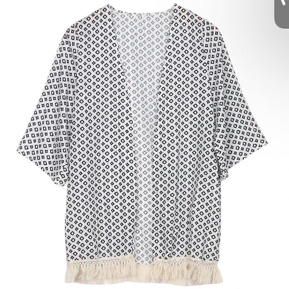 Black and White Kimono Size L - Picture 1 of 8